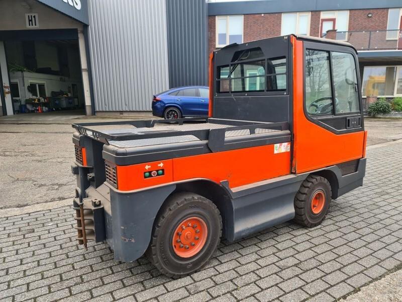 Tow tractor P / 250 P / 250- Photo 5