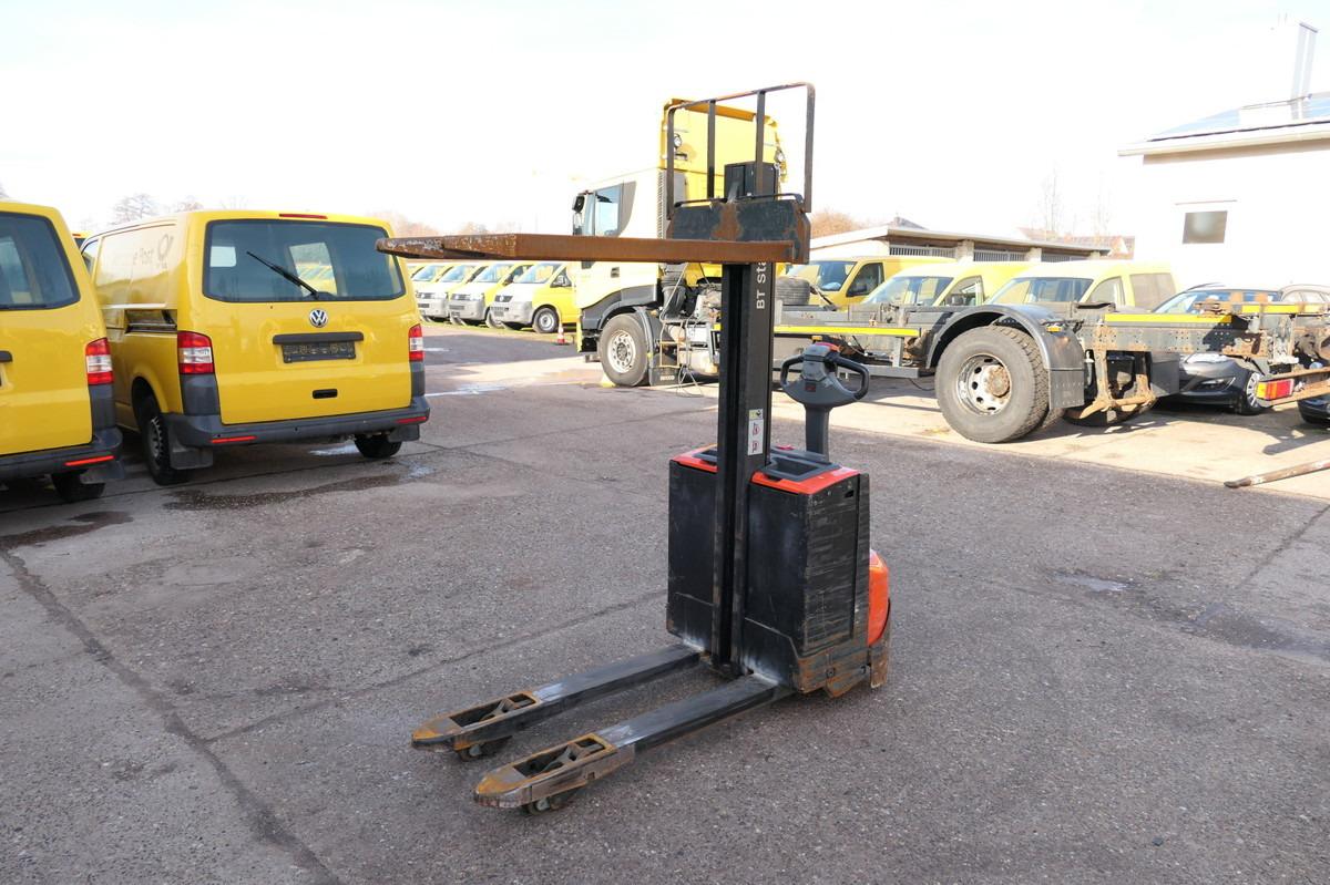 Pallet truck SWE 080L SWE 080L- Photo 2