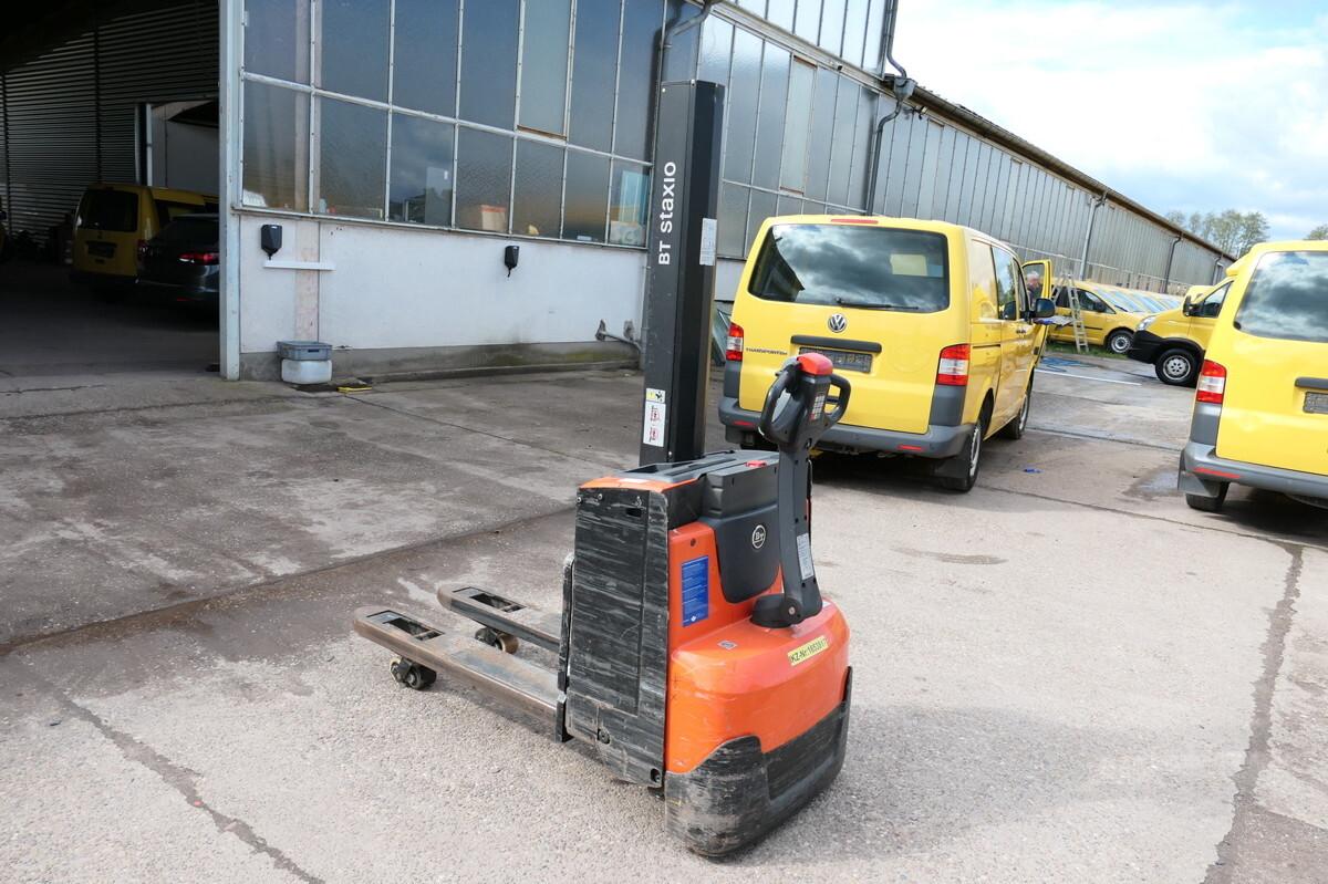 Pallet truck SWE 080L SWE 080L- Photo 4