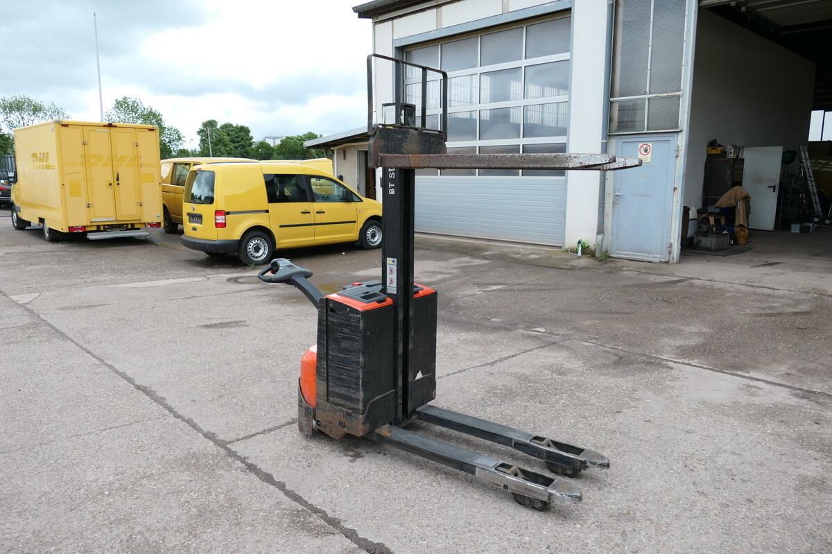 Pallet truck SWE 080L SWE 080L- Photo 4