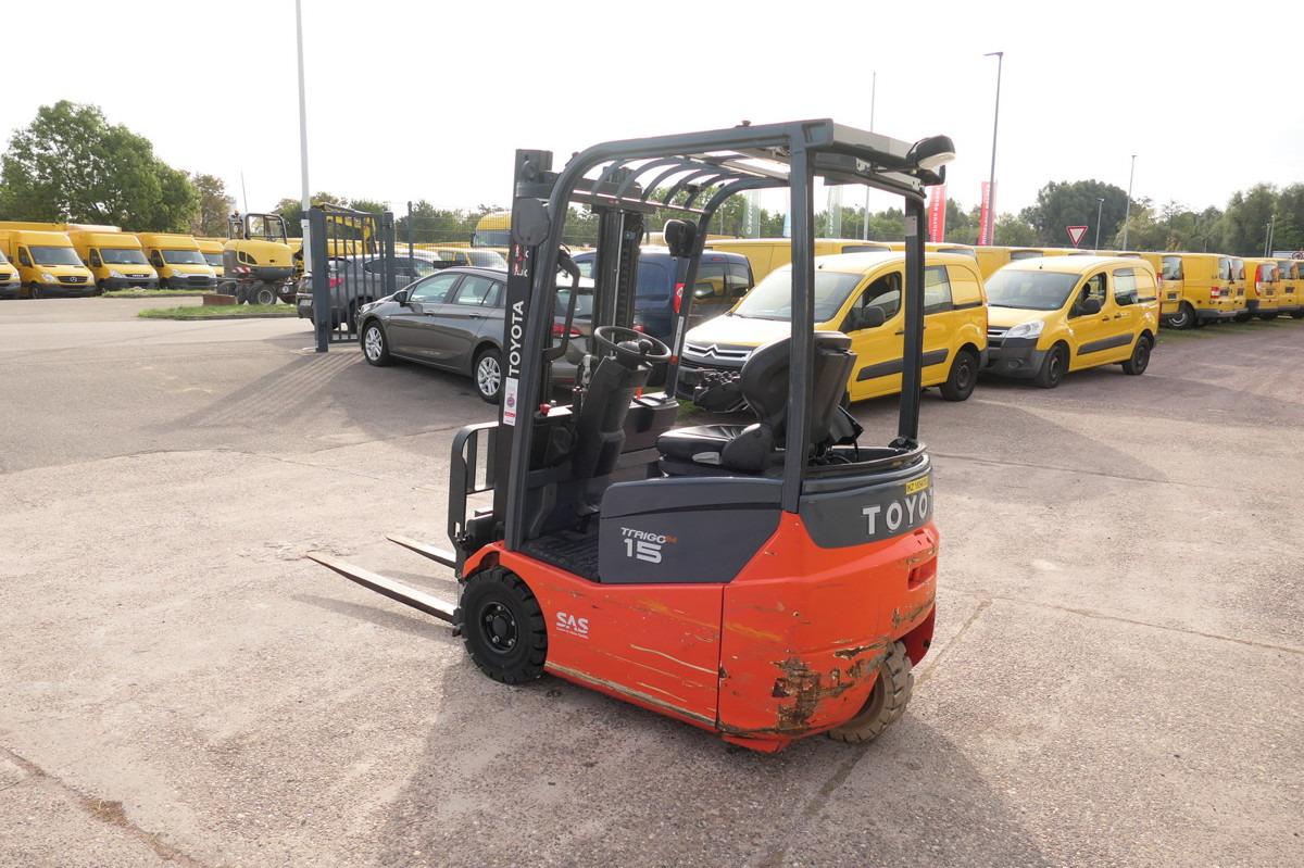 Electric forklift 7FBEST 15 3-Rad DUPLEX HUBHÖHE 3m 7FBEST 15 3-Rad DUPLEX HUBHÖHE 3m- Photo 4