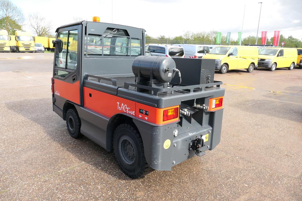 Tow tractor P250 Schlepper AHK P250 Schlepper AHK- Photo 4