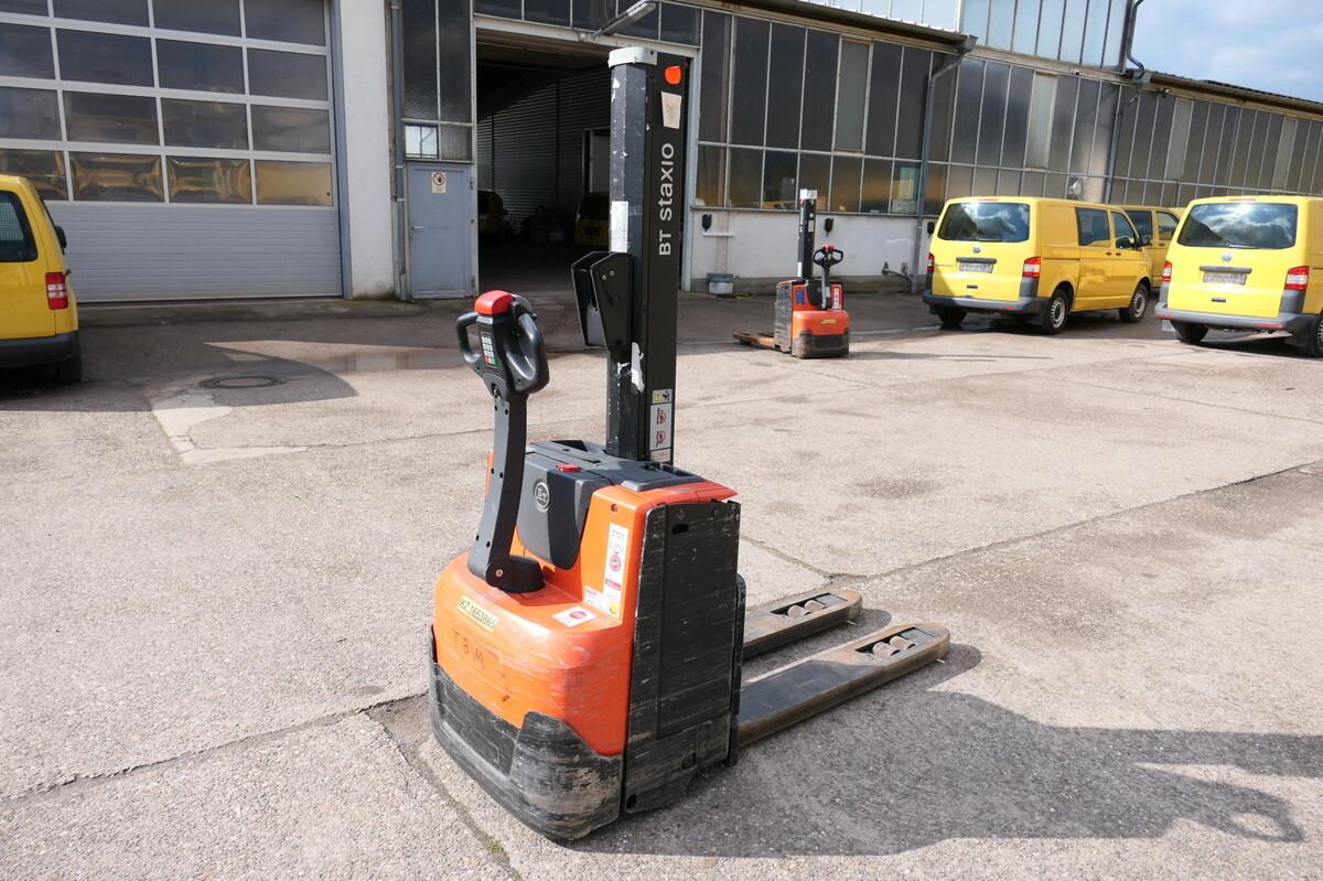 Pallet truck SWE 080L SWE 080L- Photo 3