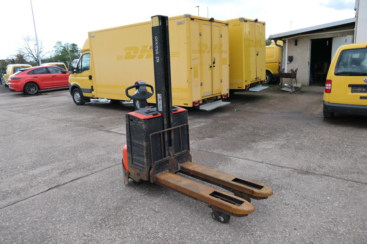 Pallet truck SWE 080L SWE 080L- Photo 2