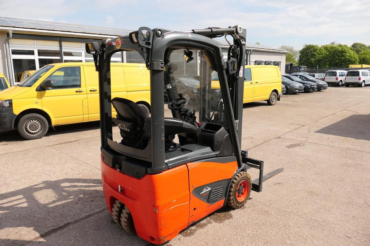 Electric forklift E12 Elektro 3-Rad E12 Elektro 3-Rad- Photo 4