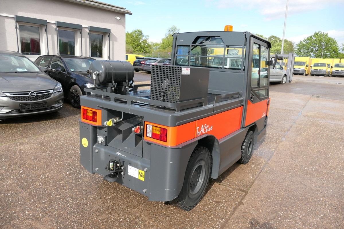 Tow tractor P250 Schlepper AHK P250 Schlepper AHK- Photo 5