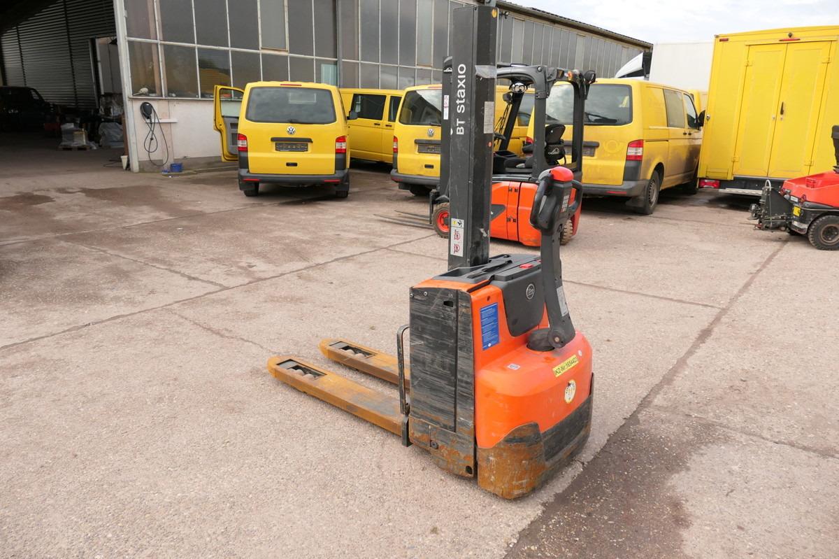 Pallet truck SWE 080L SWE 080L- Photo 4