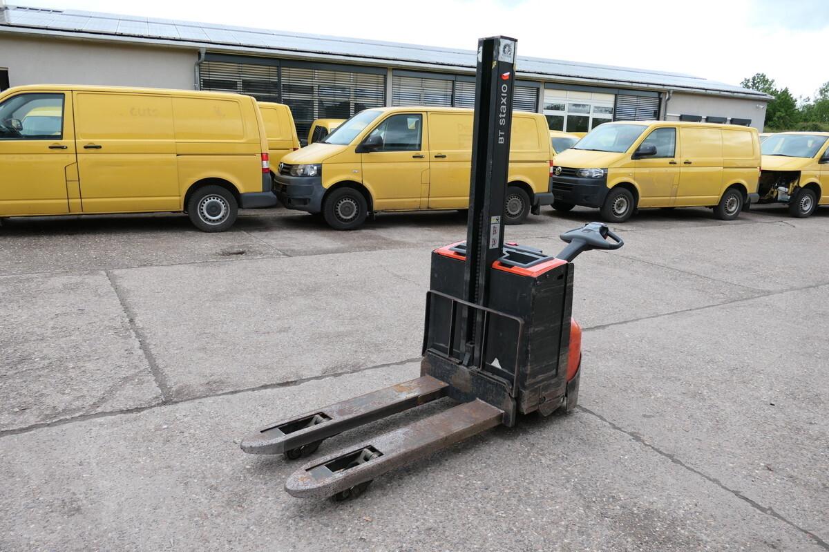 Pallet truck SWE 080L SWE 080L- Photo 3