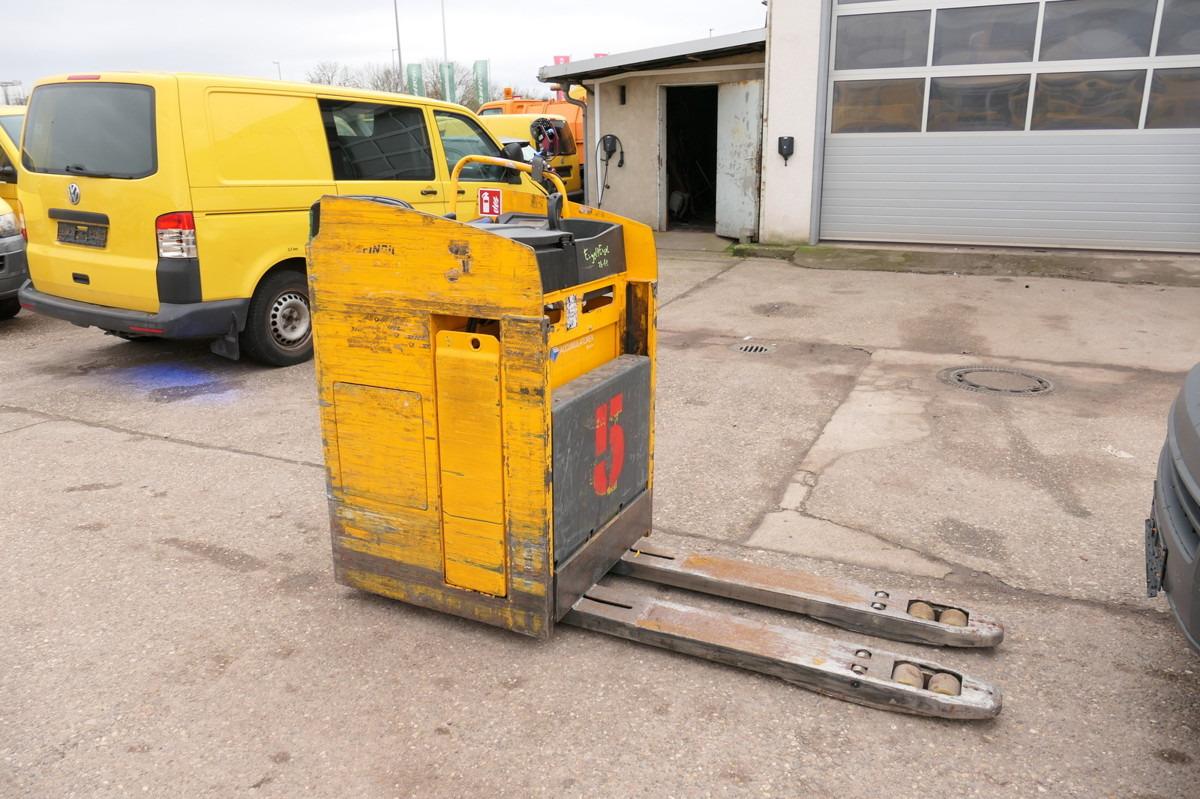 Pallet truck ESE 220 Batterie 37/2017 ESE 220 Batterie 37/2017- Photo 2