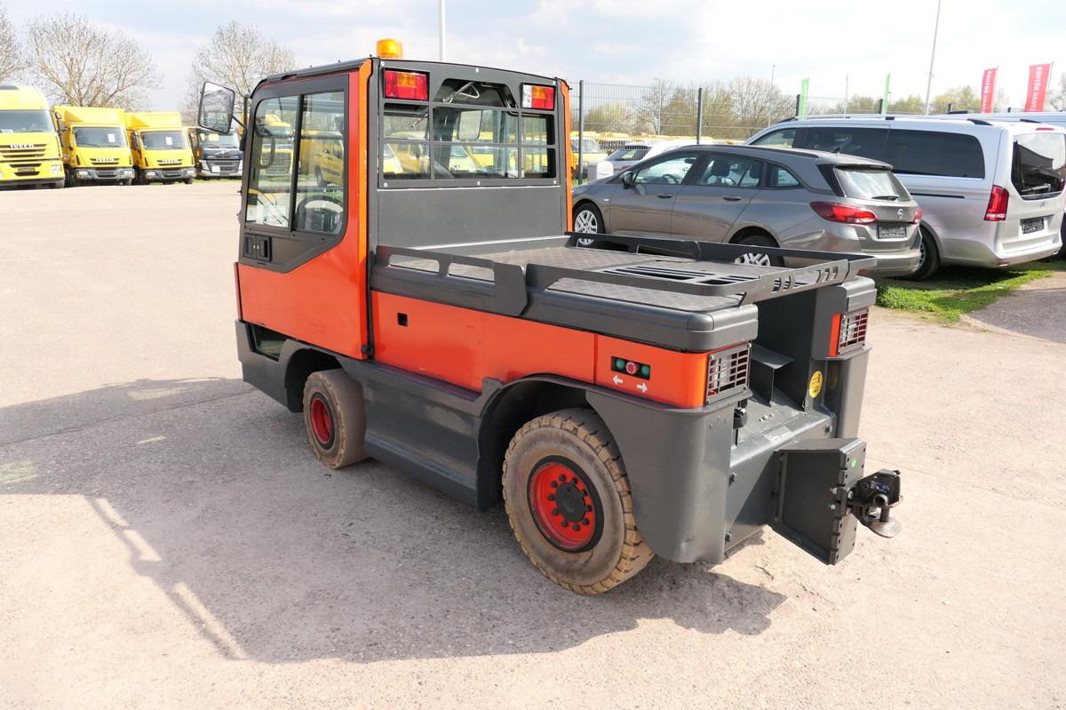 Tow tractor P250 Schlepper AHK Schiebetüren P250 Schlepper AHK Schiebetüren- Photo 6