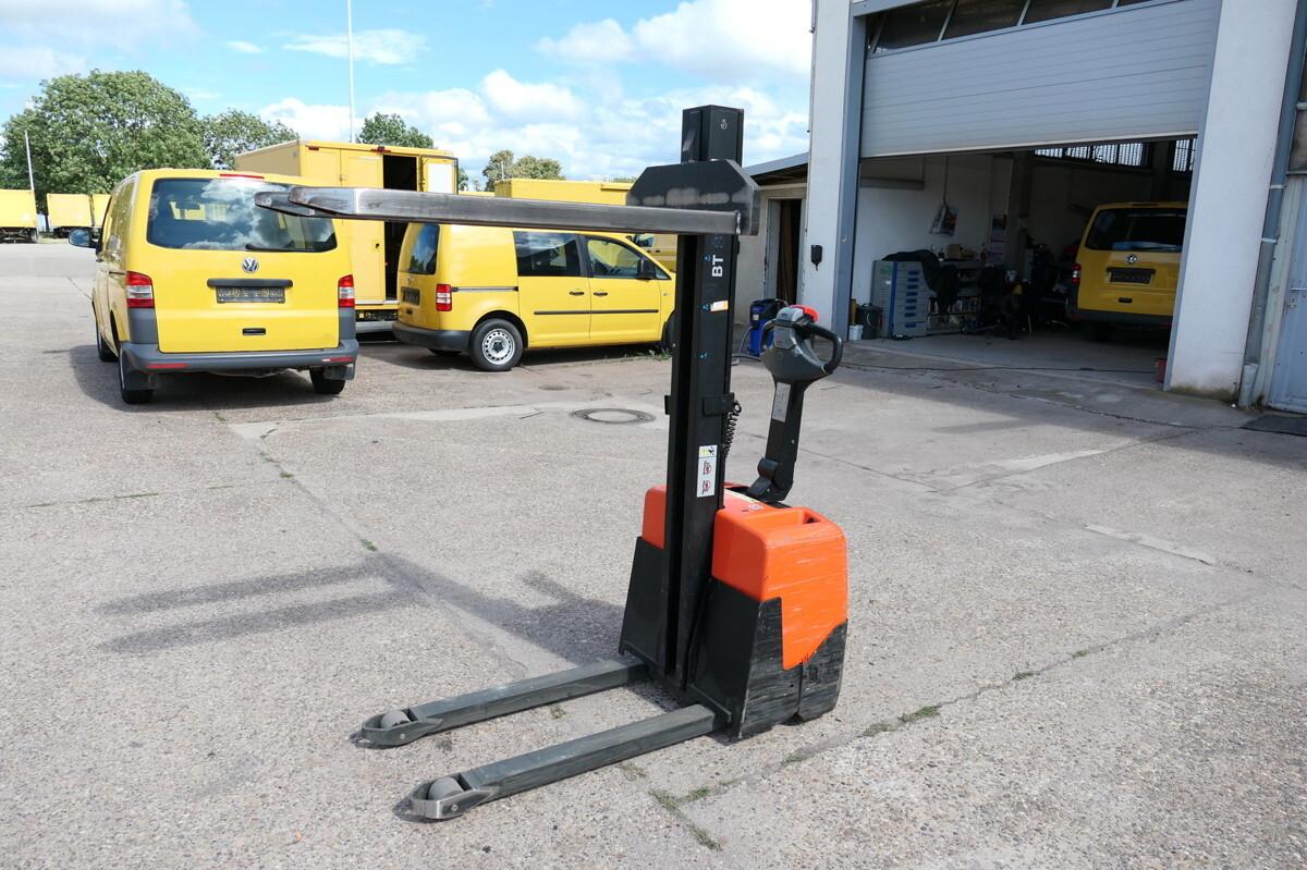 Pallet truck HWE 100 Elektro HWE 100 Elektro- Photo 4