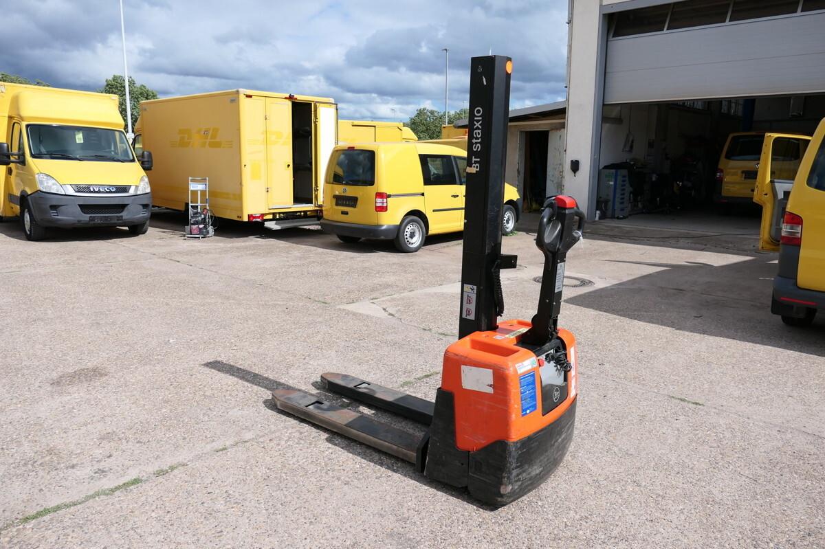 Pallet truck HWE 100 Elektro HWE 100 Elektro- Photo 3