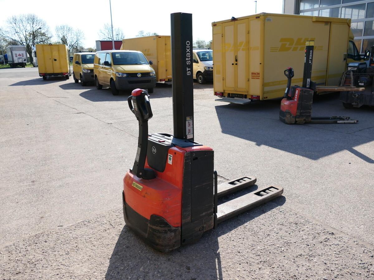 Pallet truck SWE 080L SWE 080L- Photo 2