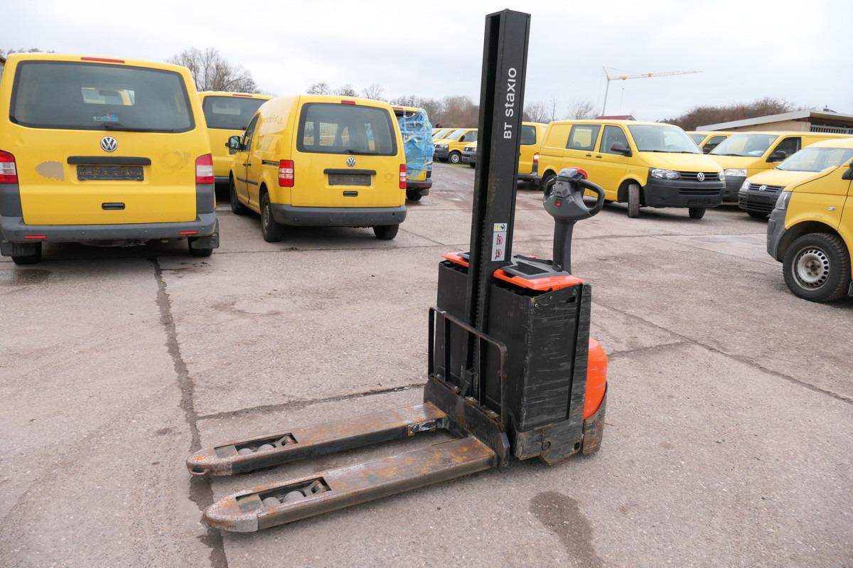 Pallet truck SWE 080L Batterie 01/2016 SWE 080L Batterie 01/2016- Photo 2