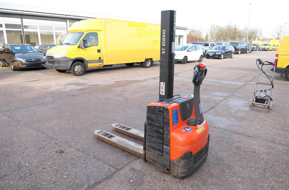 Pallet truck SWE 080L SWE 080L- Photo 4