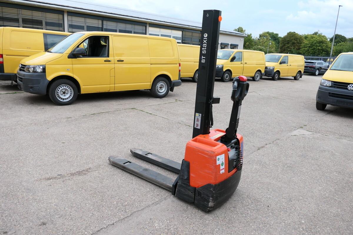 Pallet truck HWE 100 Elektro HWE 100 Elektro- Photo 2