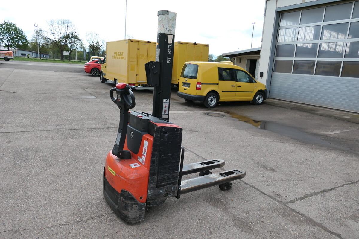 Pallet truck SWE 080L SWE 080L- Photo 3