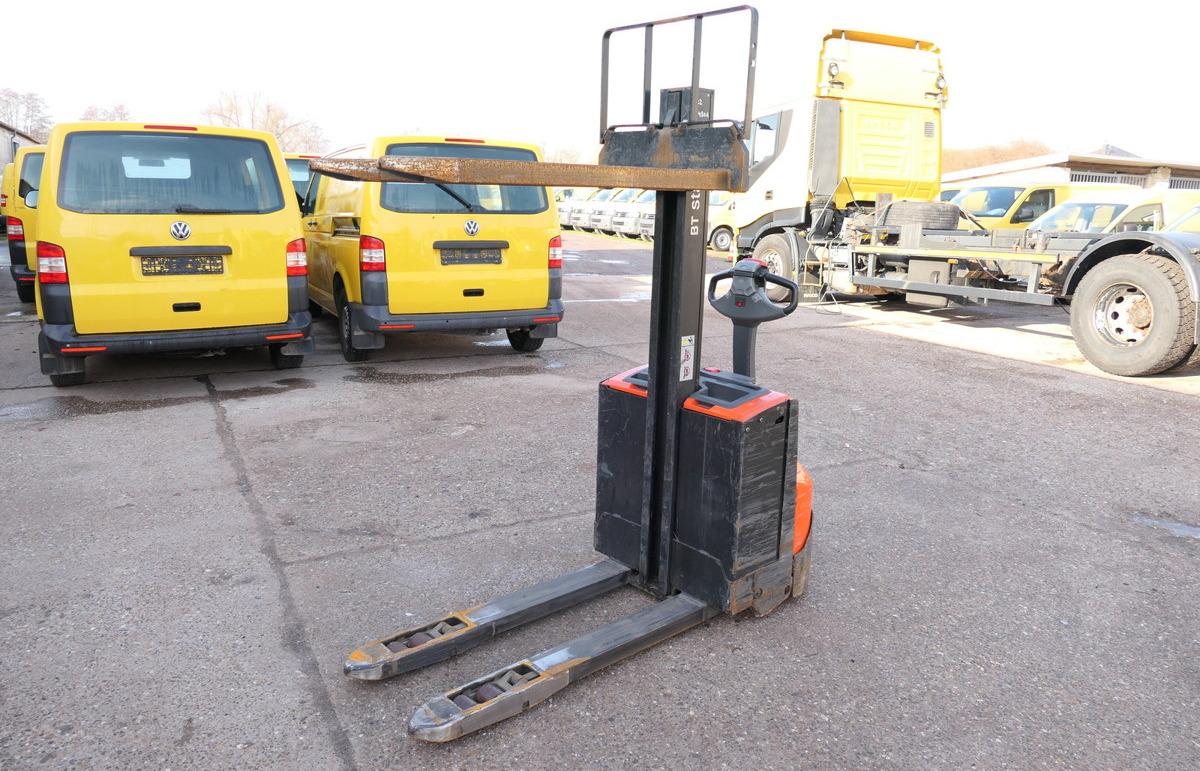 Pallet truck SWE 080L Batterie 13/2022 SWE 080L Batterie 13/2022- Photo 2