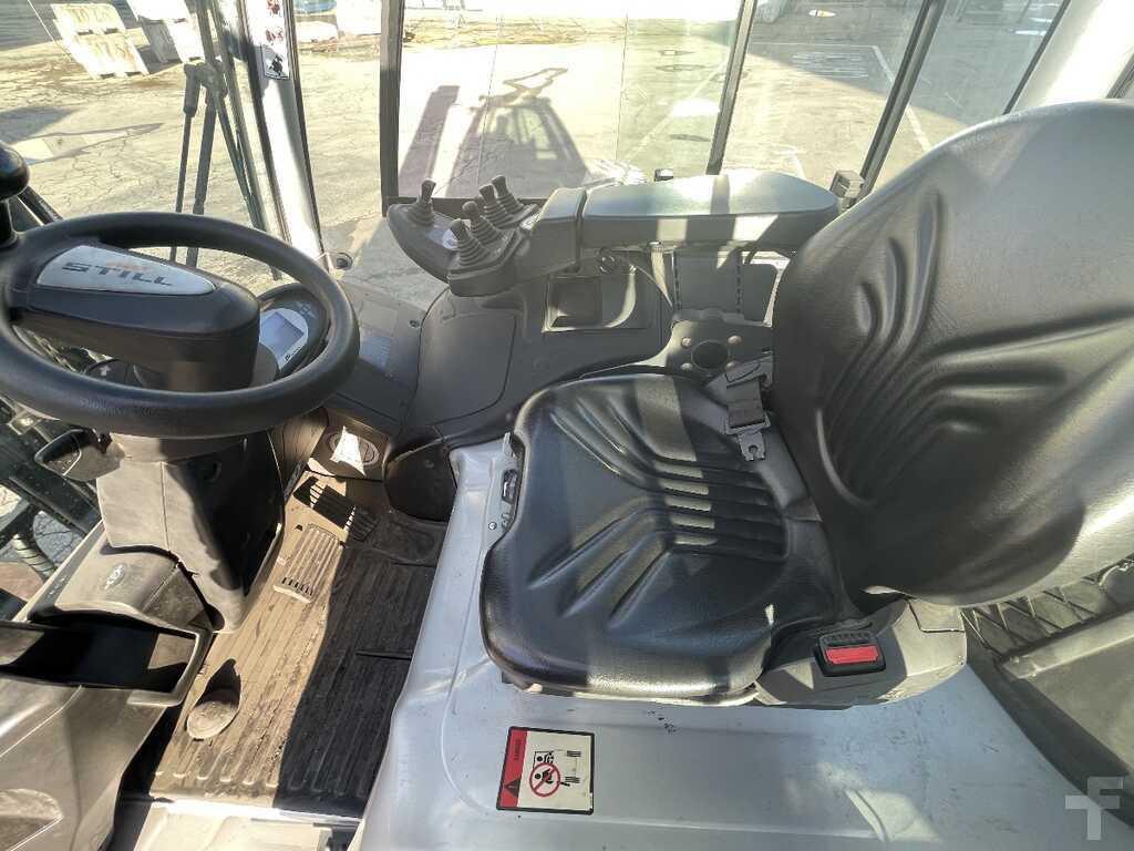 Electric forklift Still RX 60-40 (BATT. 2021) Still RX 60-40 (BATT. 2021)- Photo 4