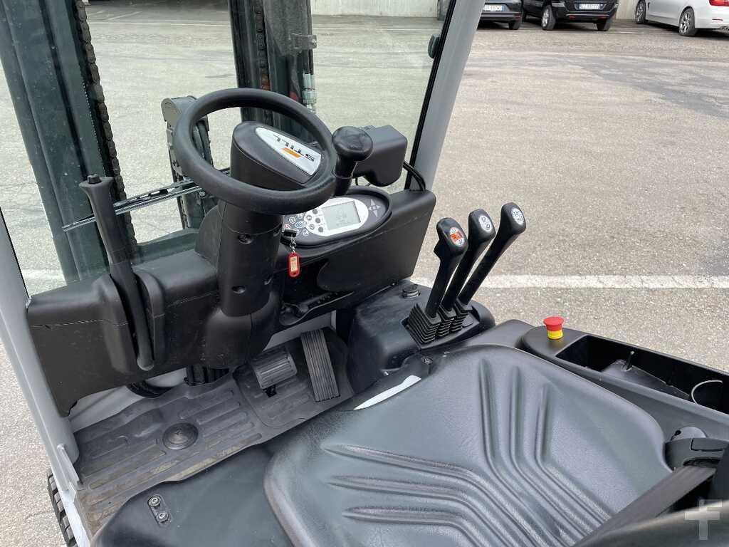 Electric forklift Still RX 50-15 (600 ore) Still RX 50-15 (600 ore)- Photo 4