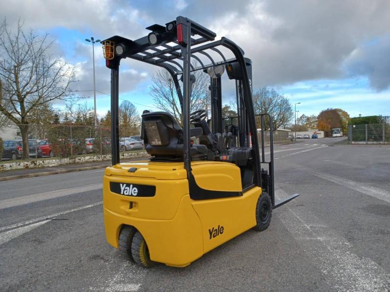 Electric forklift ERP16VTMWB ERP16VTMWB- Photo 4