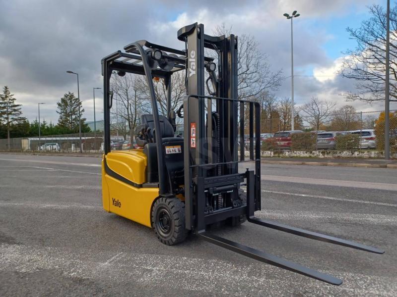 Electric forklift ERP16VTMWB ERP16VTMWB- Photo 2