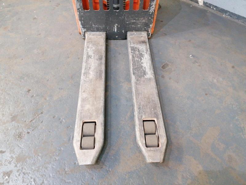 Pallet truck 316KN 316KN- Photo 8