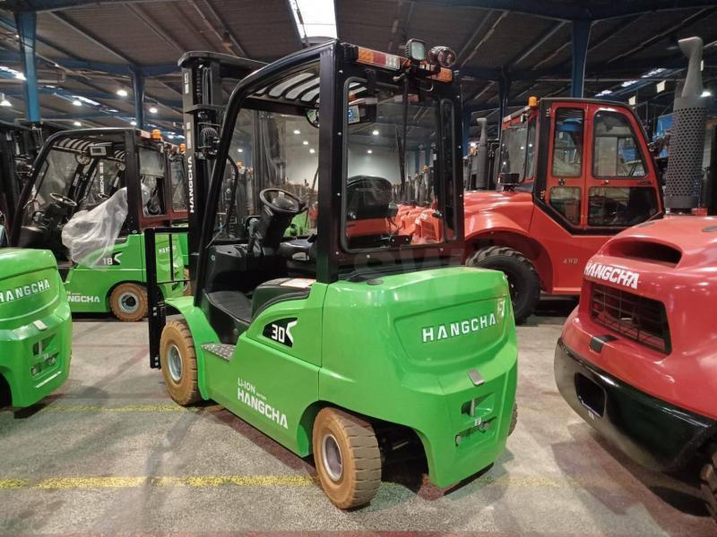 Electric forklift XC30 XC30- Photo 2