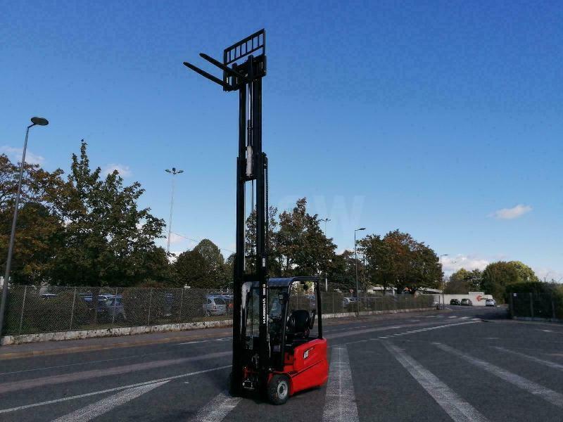 Electric forklift A3W18 A3W18- Photo 2