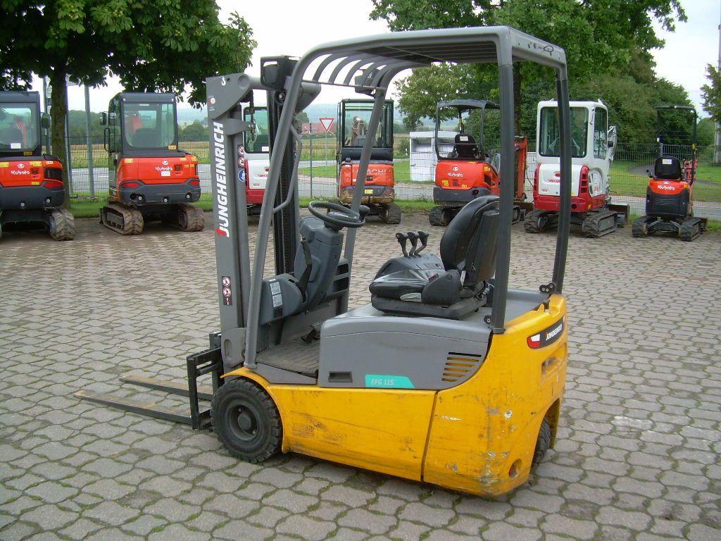 Forklift- Photo 2