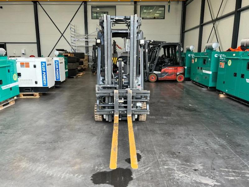 Electric forklift E16 E16P-02, TRIPLEXMAST, AUTOMATISCHE GABELVERSTELLUNG, SEITENVERSCHIEBUNG, 4x vorhanden E16 E16P-02, TRIPLEXMAST, AUTOMATISCHE GABELVERSTELLUNG, SEITENVERSCHIEBUNG, 4x vorhanden- Photo 6