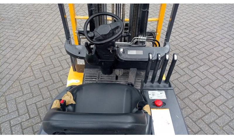 Electric forklift FTB20-7 FTB20-7- Photo 4