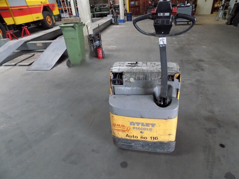 Electric forklift accu accu- Photo 5