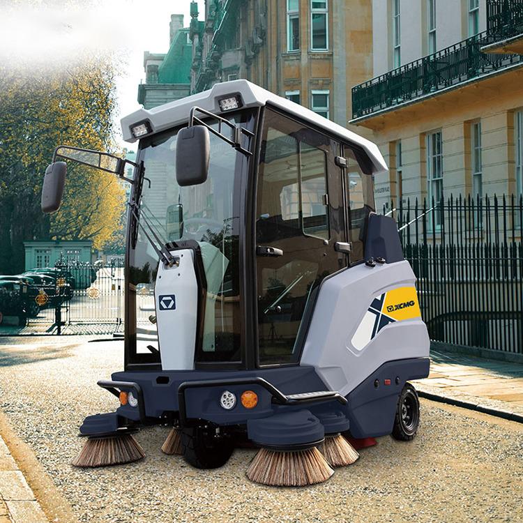 Industrial sweeper Official XGHD160ASAC Road Street Sweeper Truck Ride On Floor Sweeper Official XGHD160ASAC Road Street Sweeper Truck Ride On Floor Sweeper- Photo 2