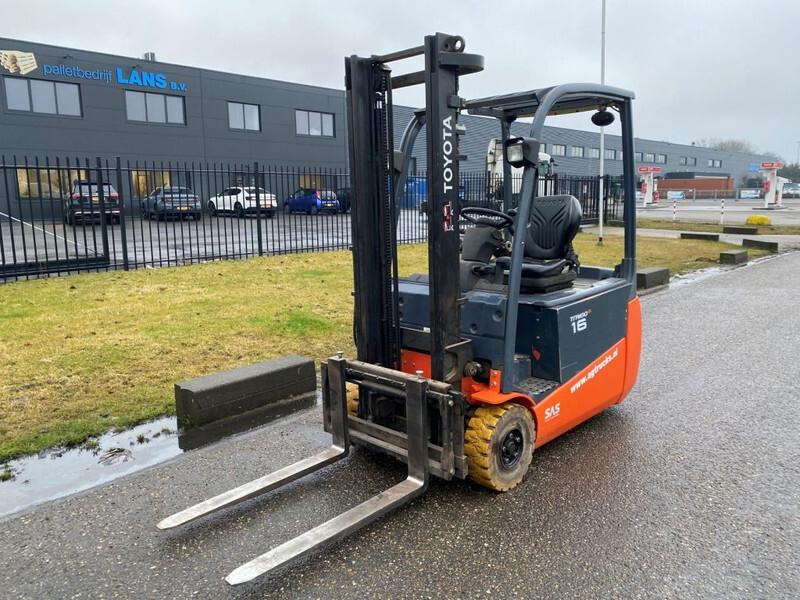 Electric forklift 8FBET16 8FBET16- Photo 4