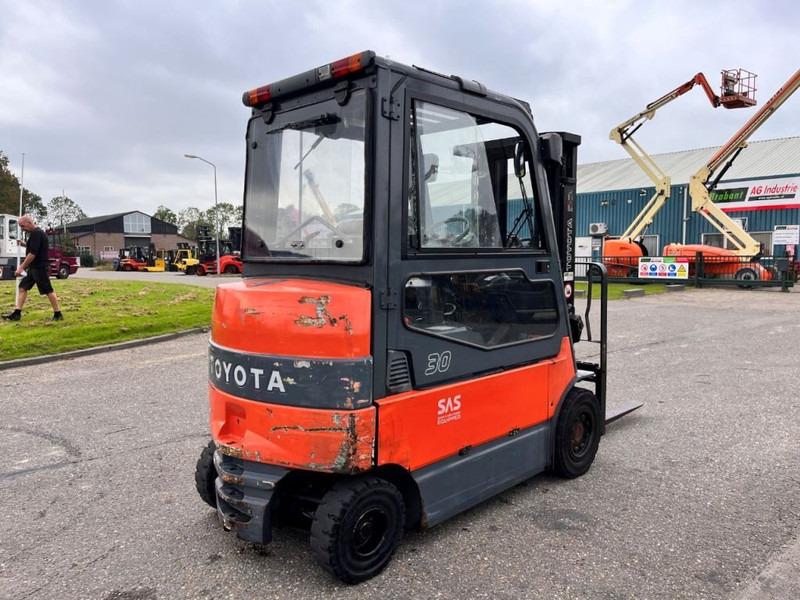 Electric forklift 7FBMF30 7FBMF30- Photo 5