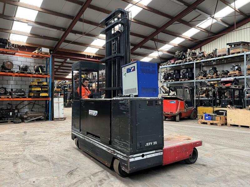 Electric forklift JEFYACSE 35-33/13-12/65 STQ8 JEFYACSE 35-33/13-12/65 STQ8- Photo 4