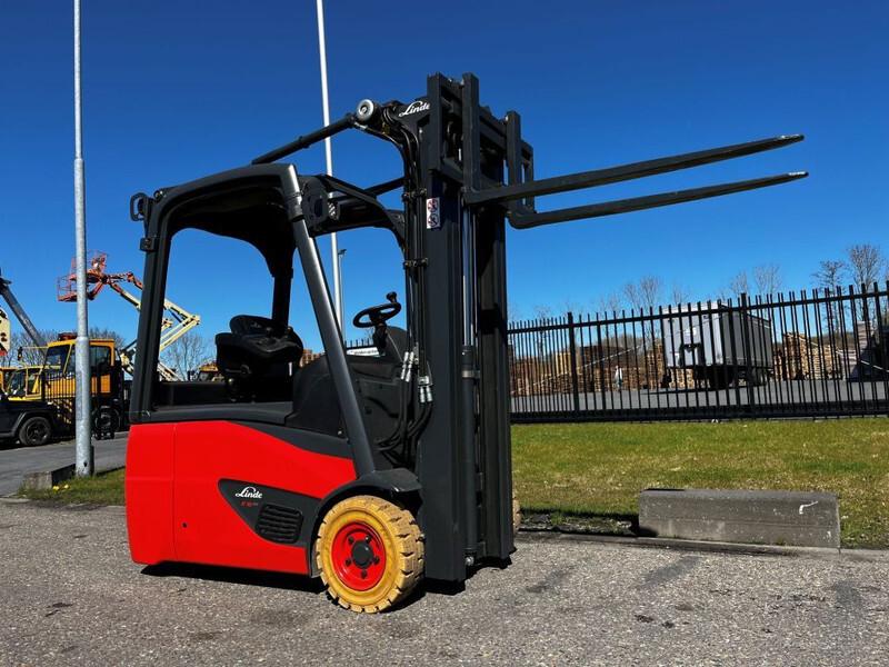 Electric forklift E16-02 E16-02- Photo 5