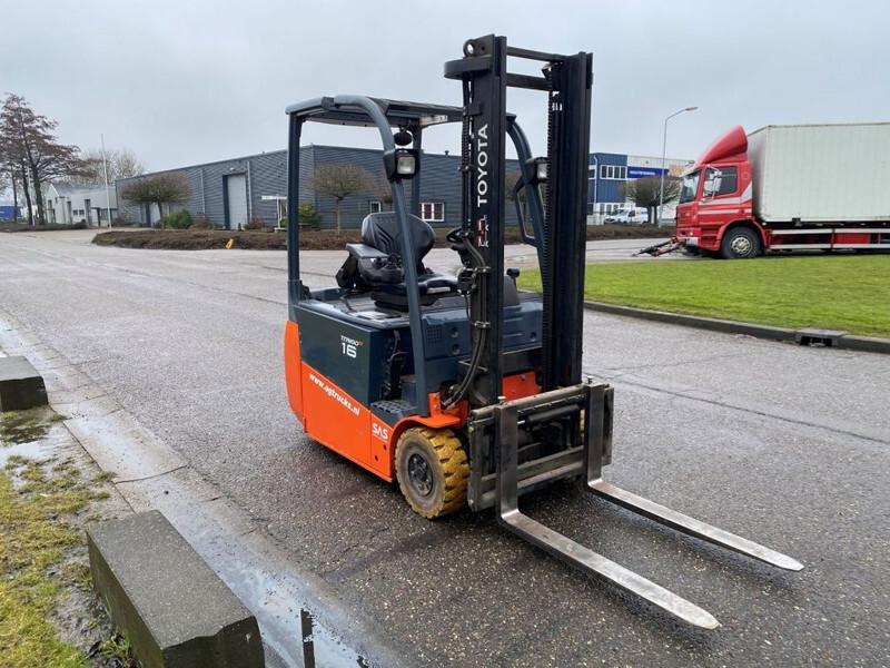 Electric forklift 8FBET16 8FBET16- Photo 3