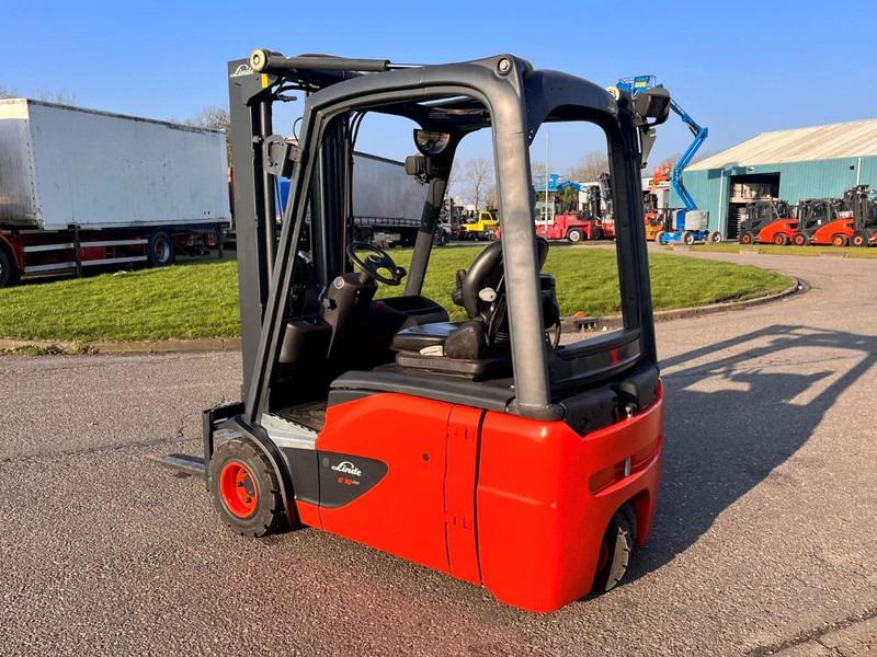 Electric forklift E18L-02 E18L-02- Photo 4