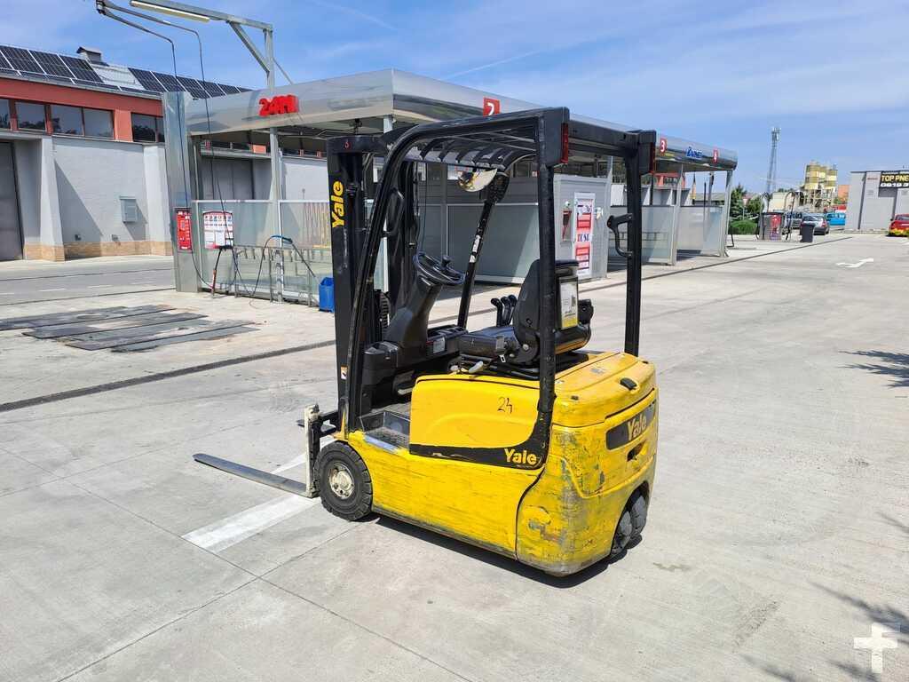 Electric forklift Yale ERP15VT Yale ERP15VT- Photo 2