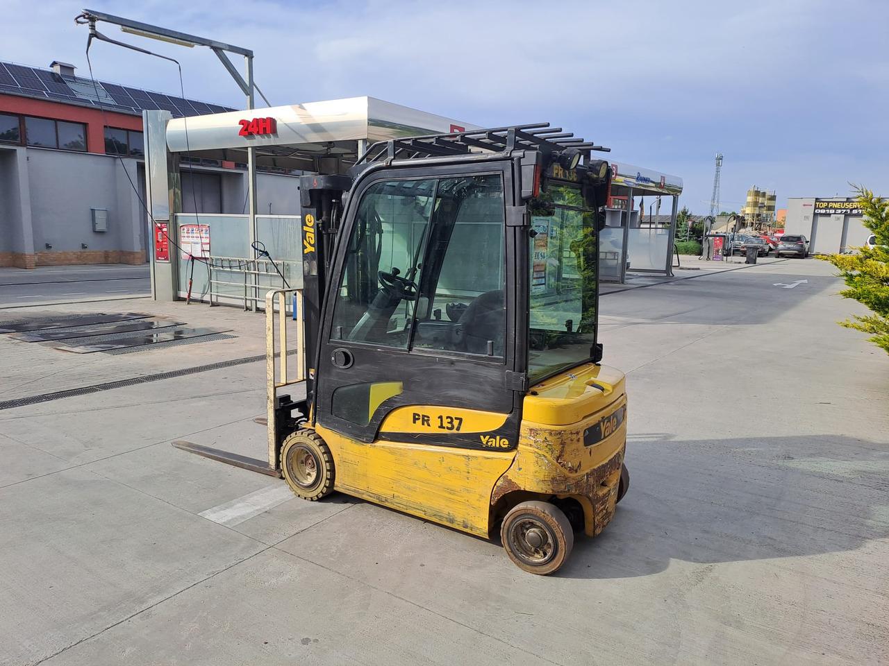 Electric forklift Yale ERP20VF Yale ERP20VF- Photo 2