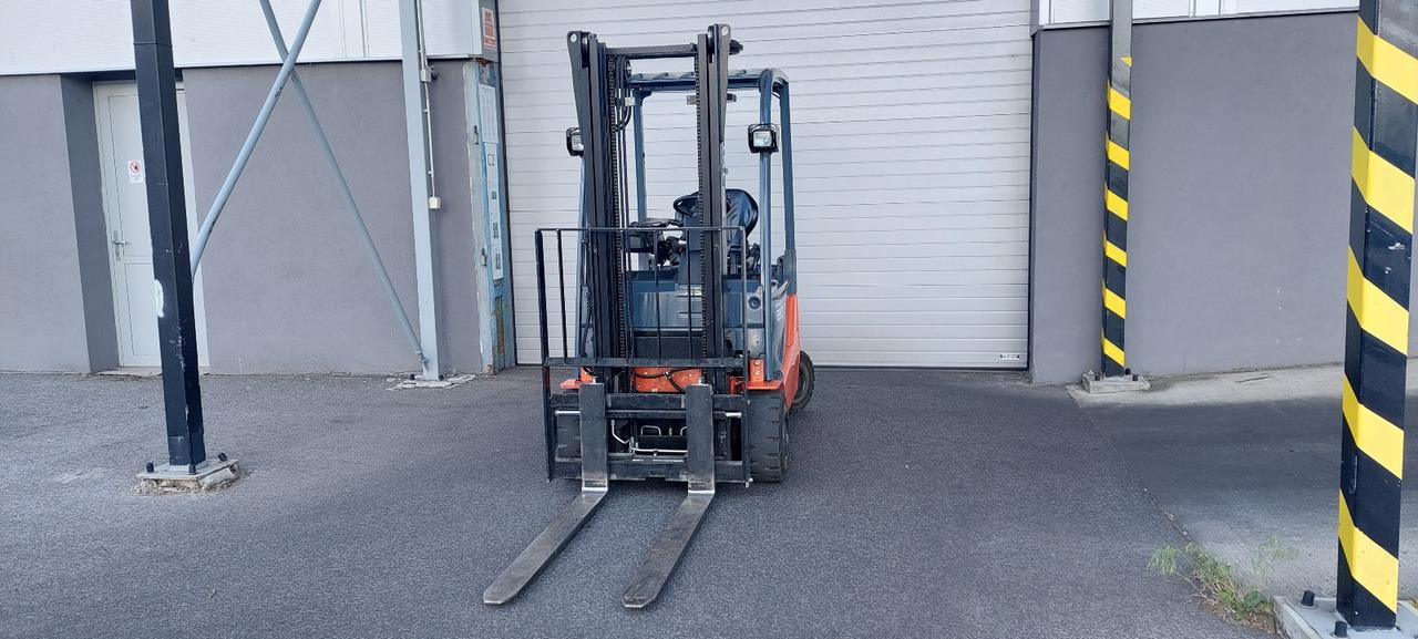 Electric forklift Toyota 8FBMT20 Toyota 8FBMT20- Photo 4