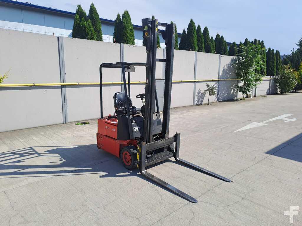 Electric forklift Linde E12Z-02 Linde E12Z-02- Photo 4