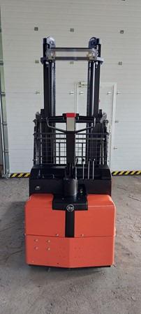 Stacker BT RWE120 BT RWE120- Photo 4