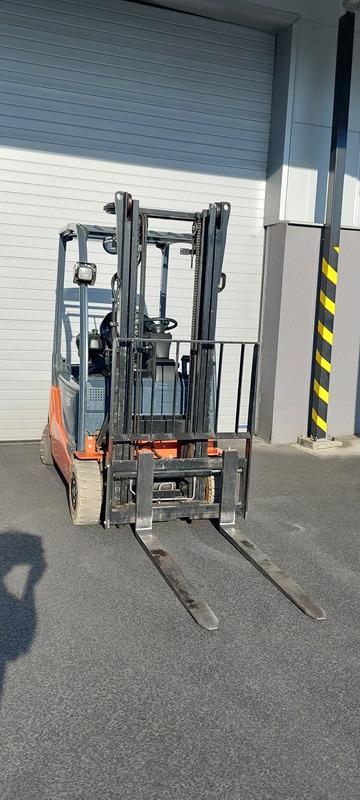 Electric forklift Toyota 8FBMT16 Toyota 8FBMT16- Photo 4