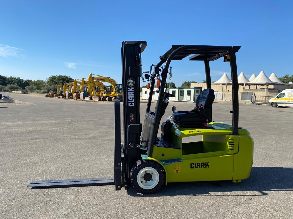 Electric forklift Clark GTX20S Clark GTX20S- Photo 2