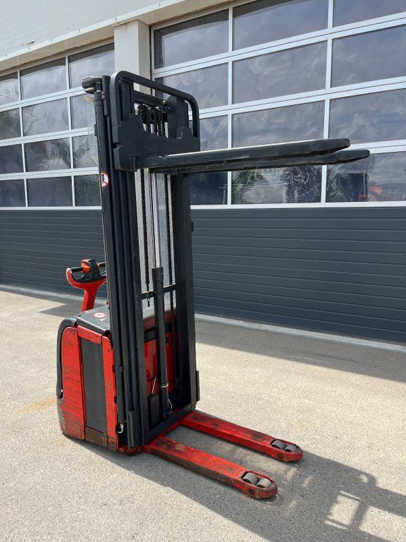 Stacker- Photo 6