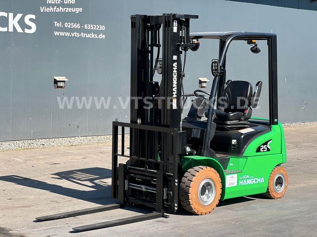 Forklift- Photo 2