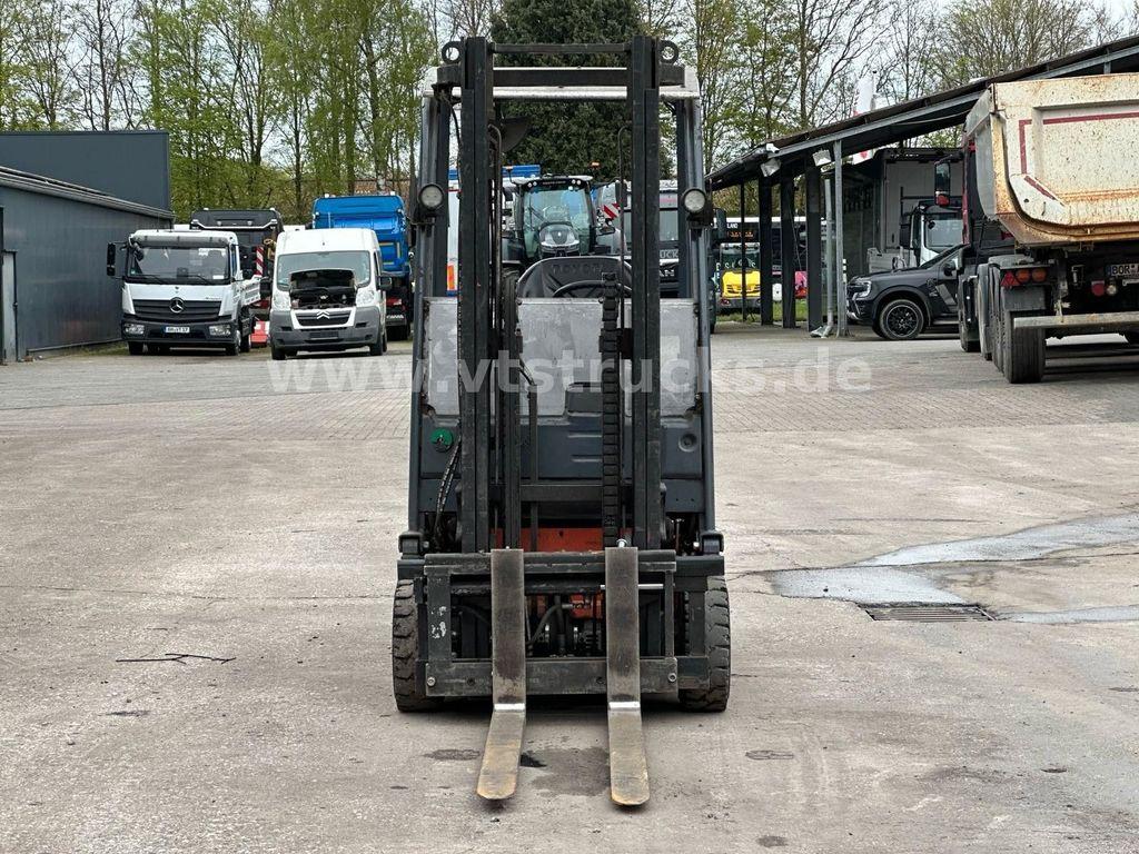 Forklift- Photo 2